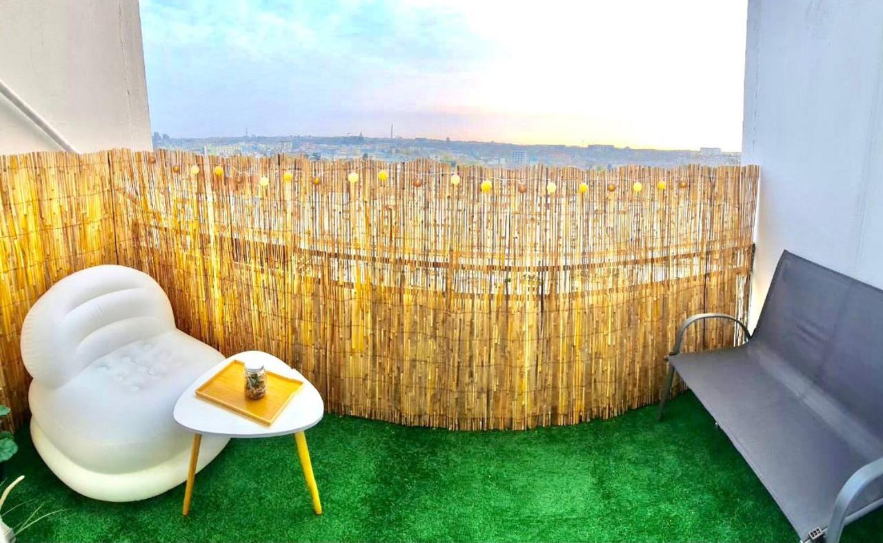 Central Apartment Tower Bucarest Exterior foto